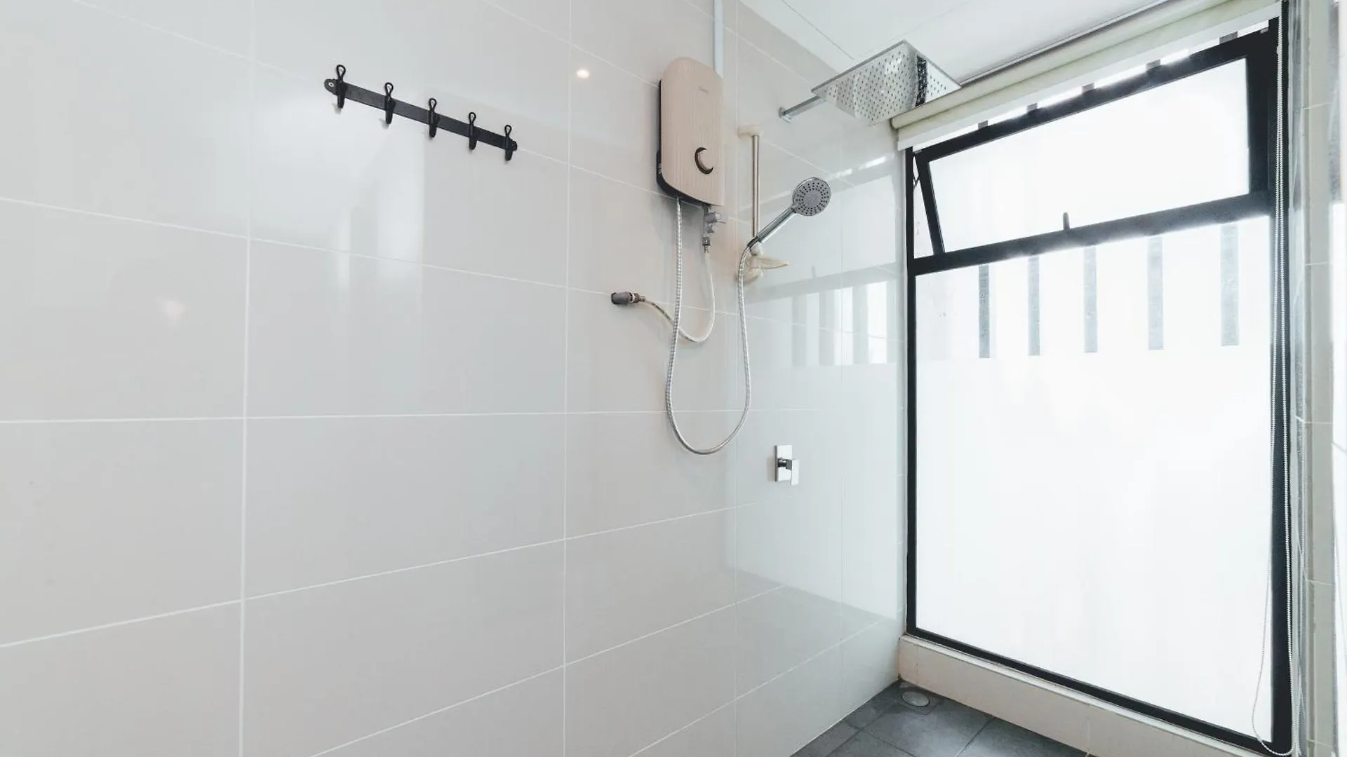 Mosaic Southkey Neonest 2Br 4Pax Midvalley By Our Stay Johor Bahru 0*,